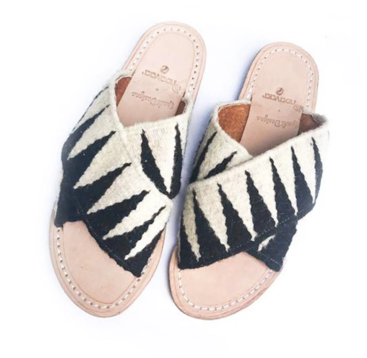 Claret Slides Black