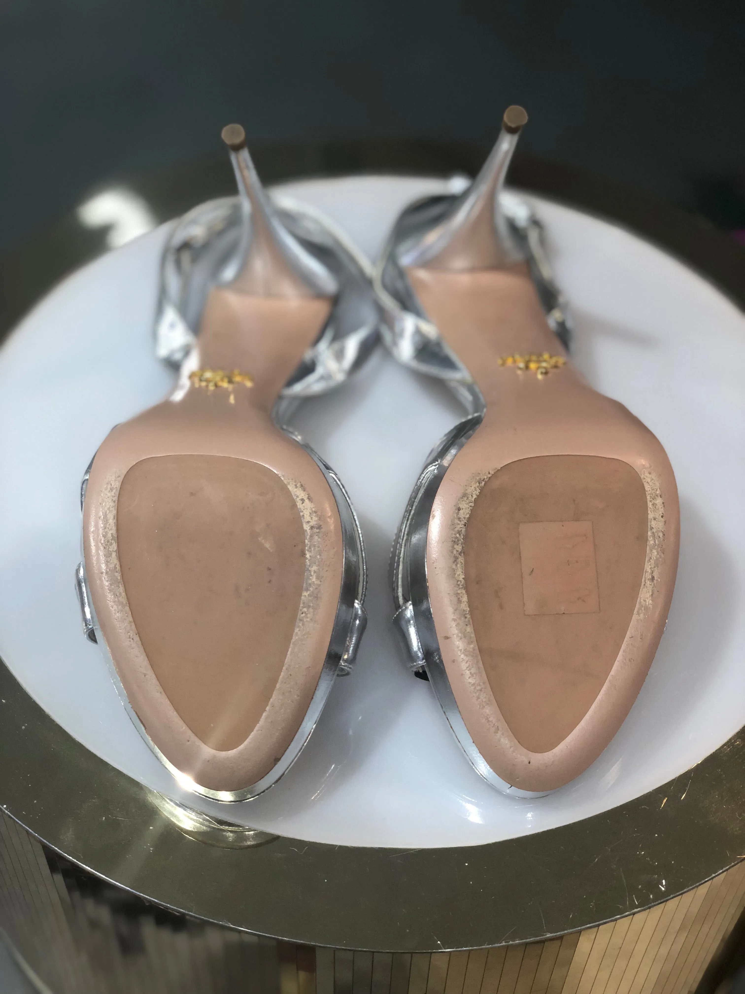Prada lips and cigarette heels