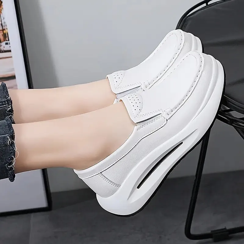 Slip-on loafer-comfortabele platformschoenen met een dikke hiel