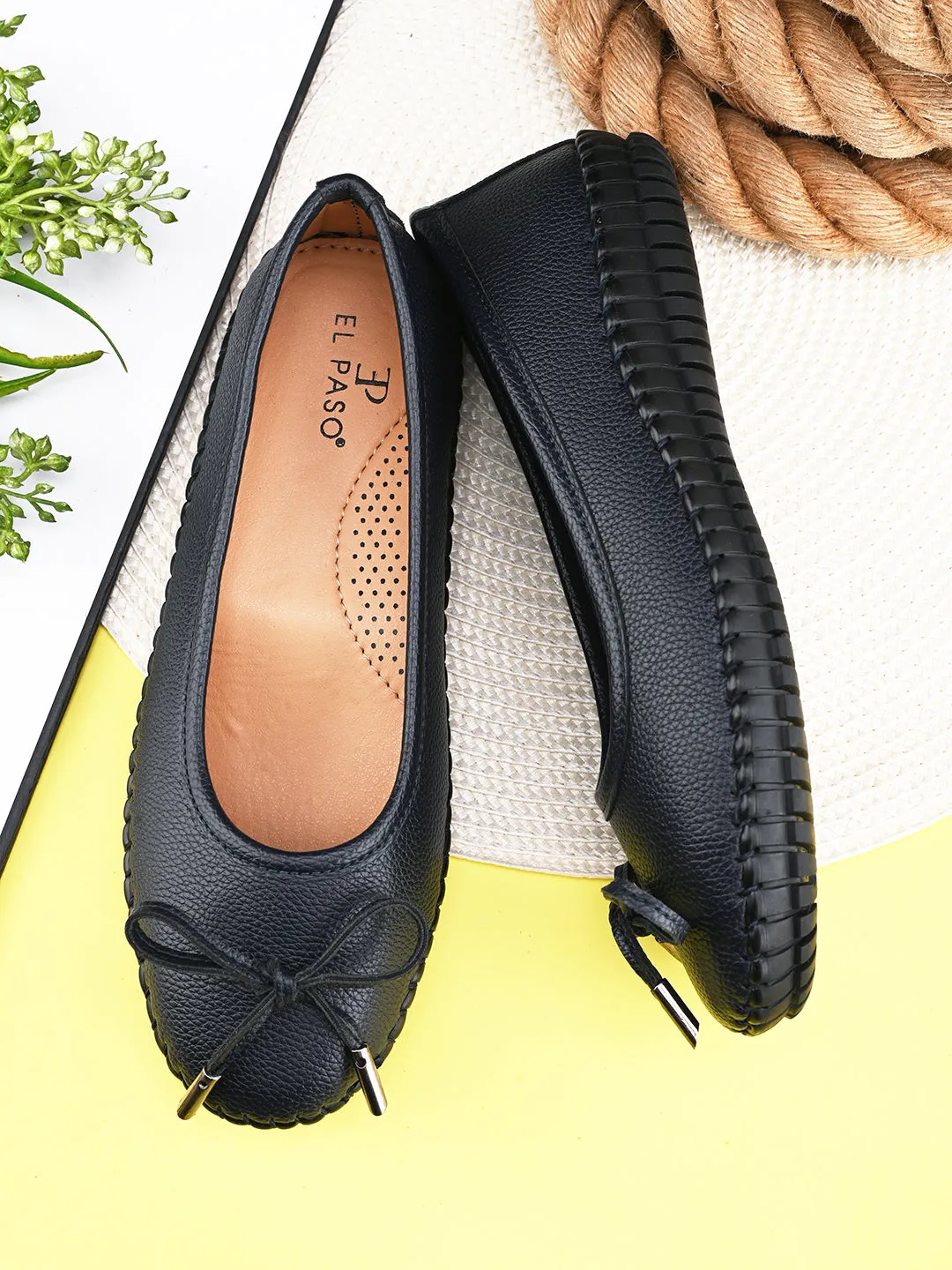 Women Ballerinas with Bows Flats